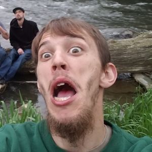 Meet your Posher, Aaron